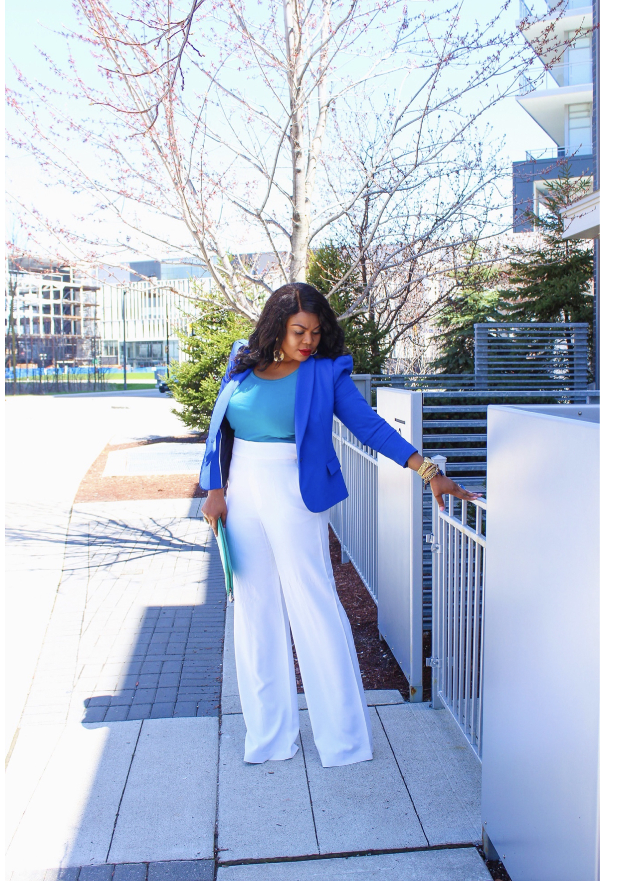 How to Wear Wide Leg Pants: 4 Outfit Ideas