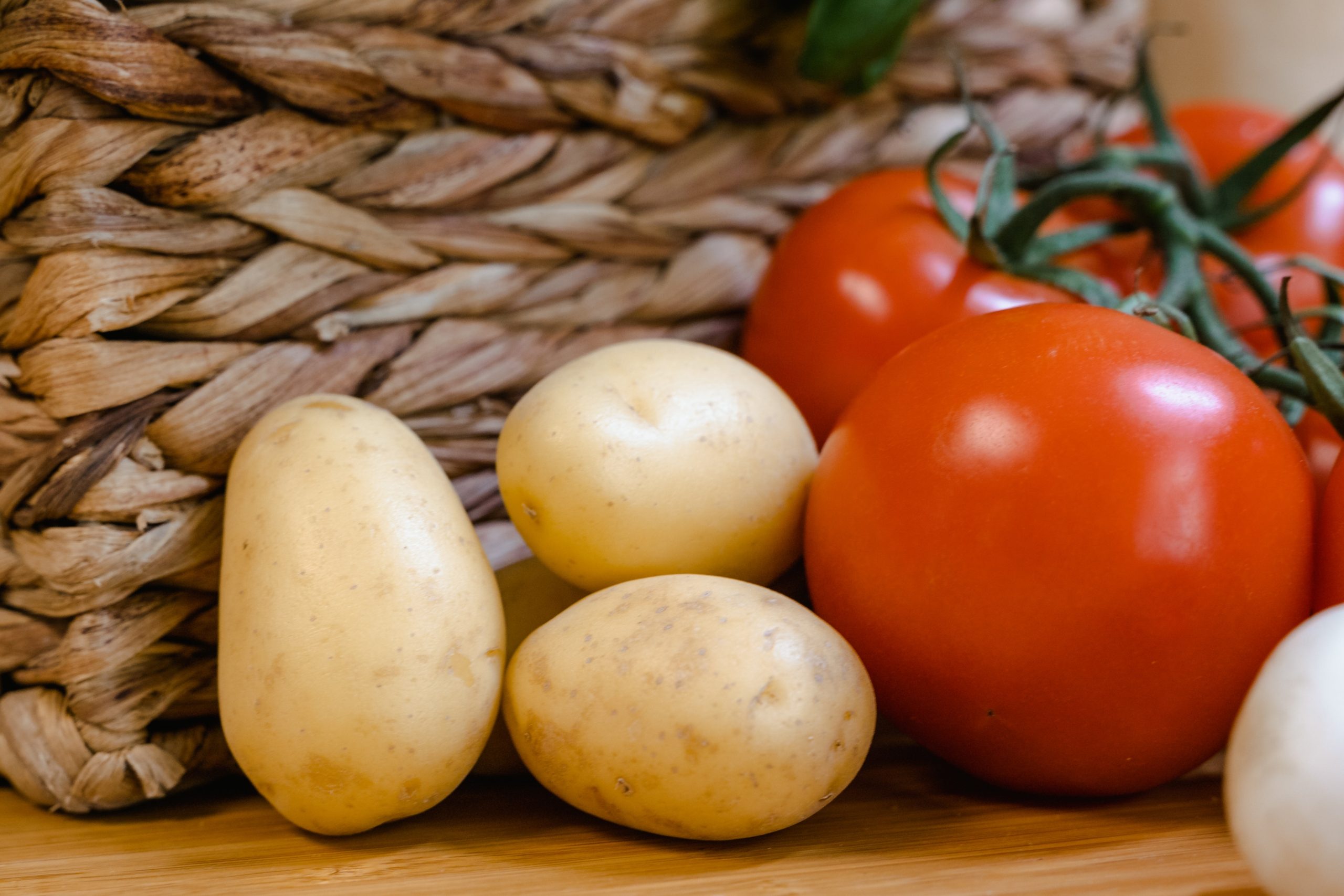 potatoes and tomatoes are part of the night shade family. They can make you sick if you are allergic. Here's how to know.